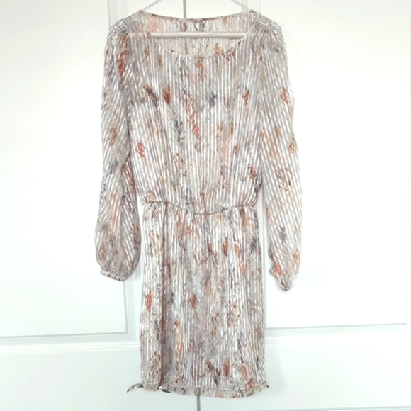 White House Black Market Elegant Multicolor Pleated Dress With Stretch - Sz 0-4 - Picture 1 of 10